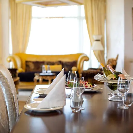 Hotel Hotel Kyiv Kiev