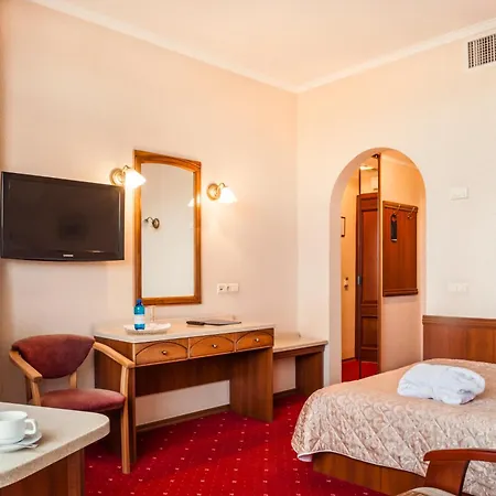 Hotel Kyiv 4* Kiev