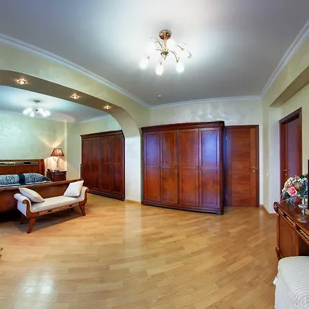 Hotel Kyiv Hotel 4*
