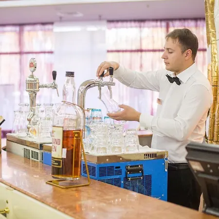 Hotel Kyiv 4*