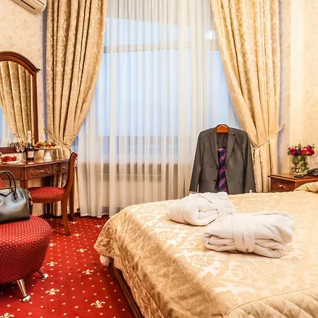 Hotel Kyiv Hotel 4*